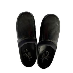 Abeo Black Patent Leather Stapled Clog Grid Pattern Ellie 8.5M Rubber Sole